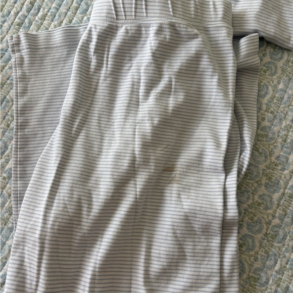 LAKE PAJAMAS - Picture 3 of 5